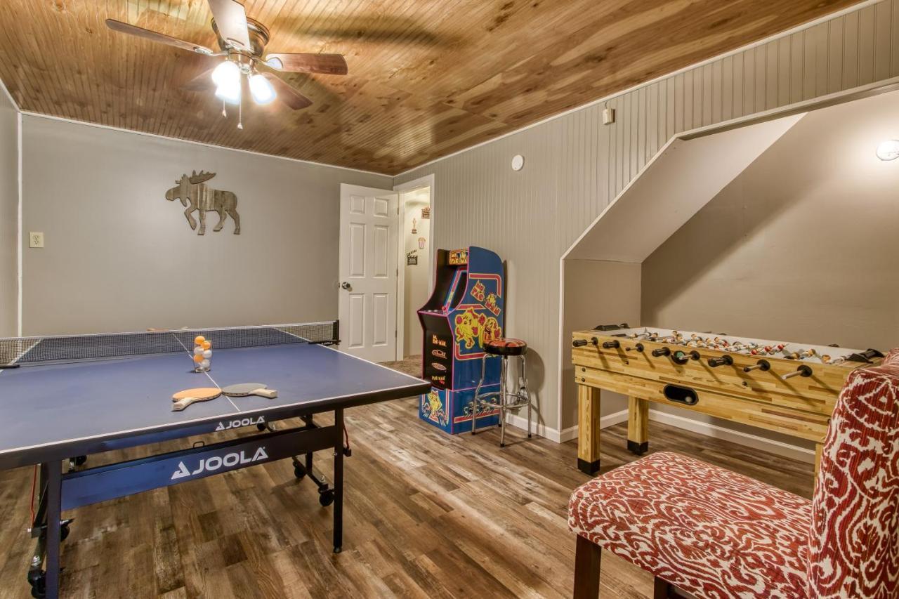 Fun & Games By Honeybearcabins 2Br/1Ba Sleeps 7 Sevierville Exteriör bild