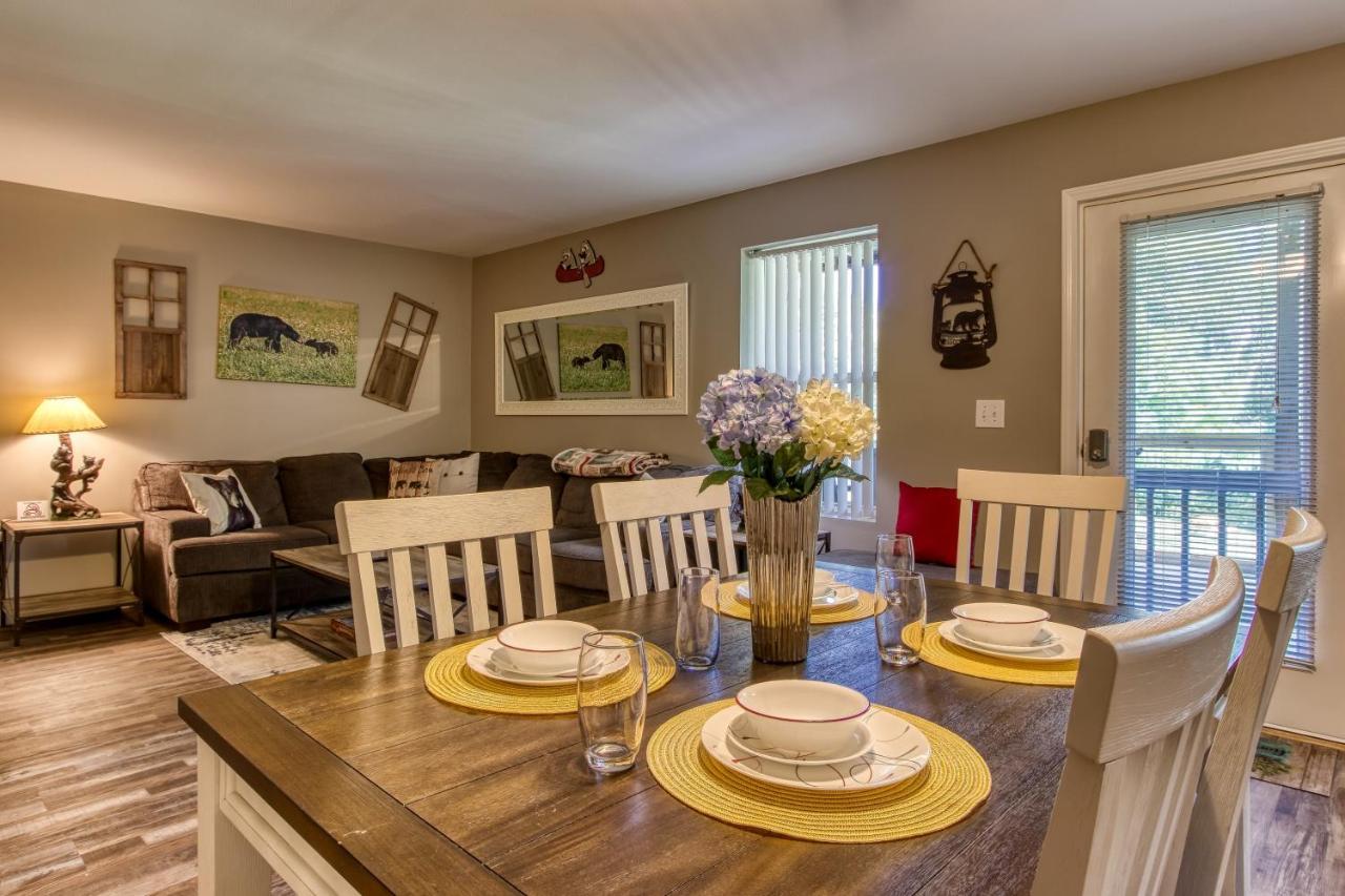 Fun & Games By Honeybearcabins 2Br/1Ba Sleeps 7 Sevierville Exteriör bild